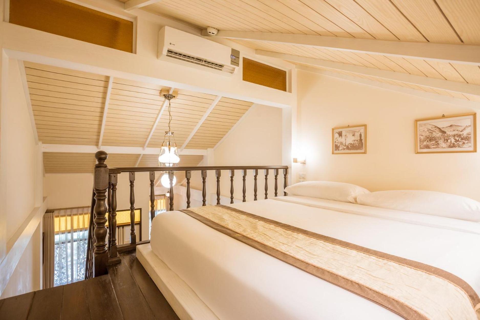 Chuchaiburi Sri Амфава Екстериор снимка