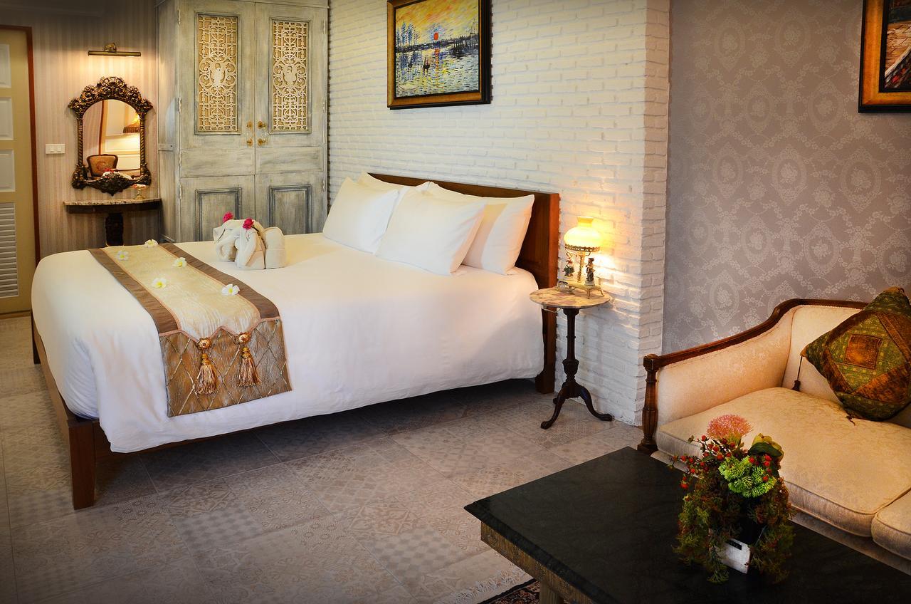 Chuchaiburi Sri Амфава Екстериор снимка