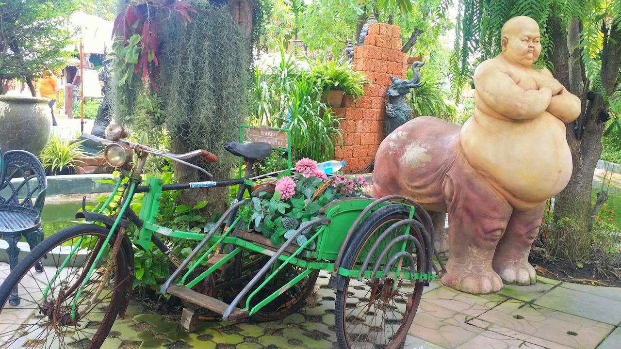 Chuchaiburi Sri Амфава Екстериор снимка